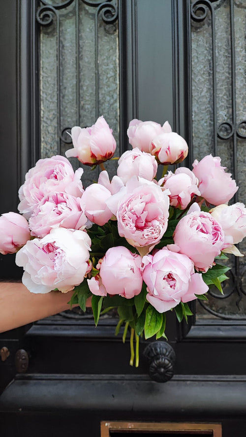 Bouquet de pivoines fushia – Rouge Pivoine Fleuriste Caen