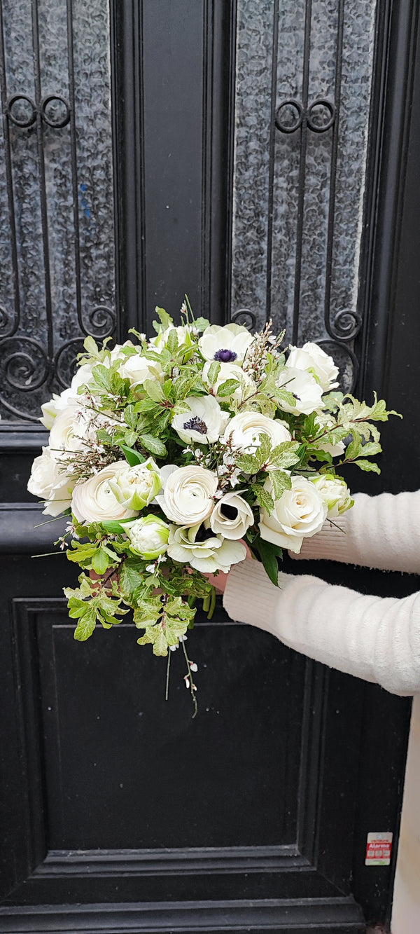 Bouquet « mes fleurs blanches » fait par Rouge Pivoine 