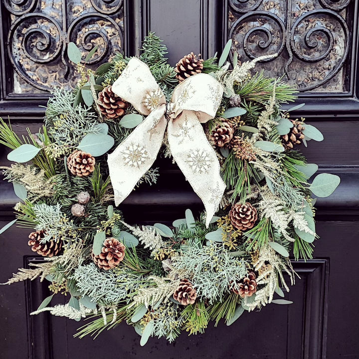 Couronne de Noël artisanale fait par Rouge Pivoine 